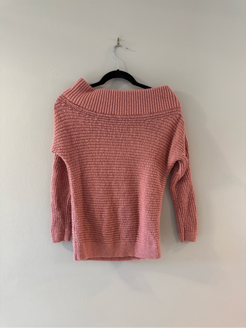 Express Off-the-Shoulder Foldover Sweater - Dusty Rose